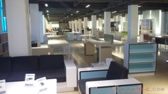 办公室写字楼出租 配全套办公家具，开启高效办公新体验